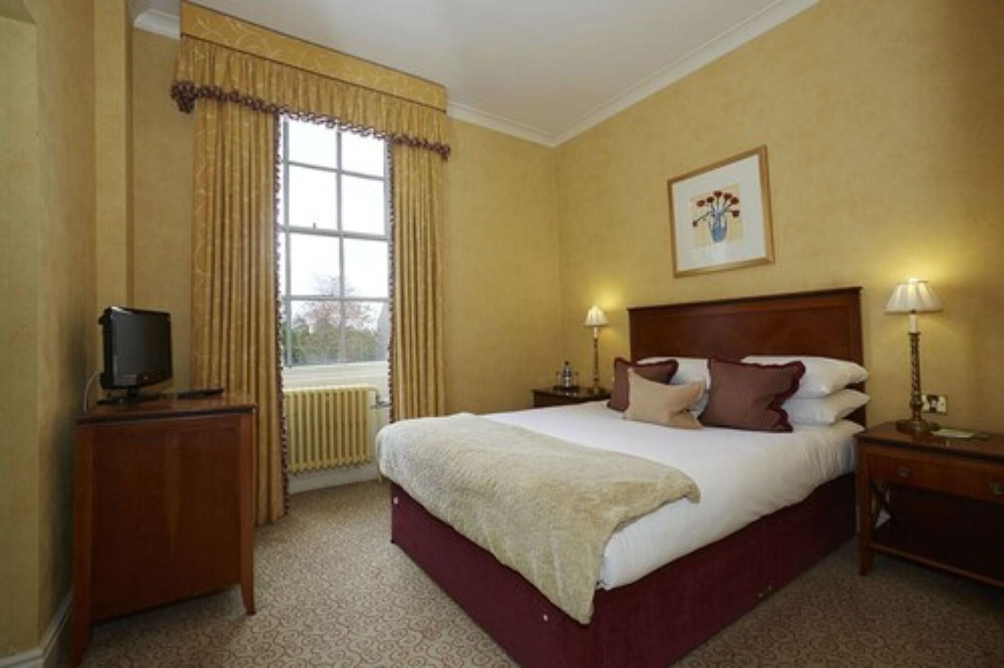 Angel Hotel Bury St. Edmunds Kültér fotó