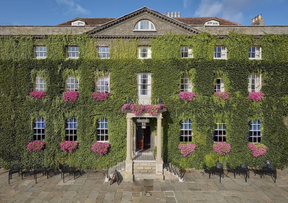 Angel Hotel Bury St. Edmunds Kültér fotó